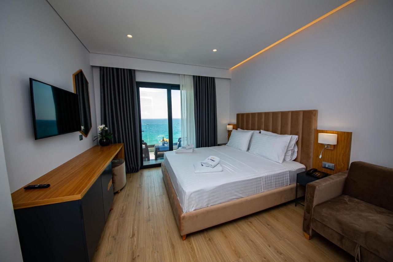 El Primero Hotel Sarande Bagian luar foto