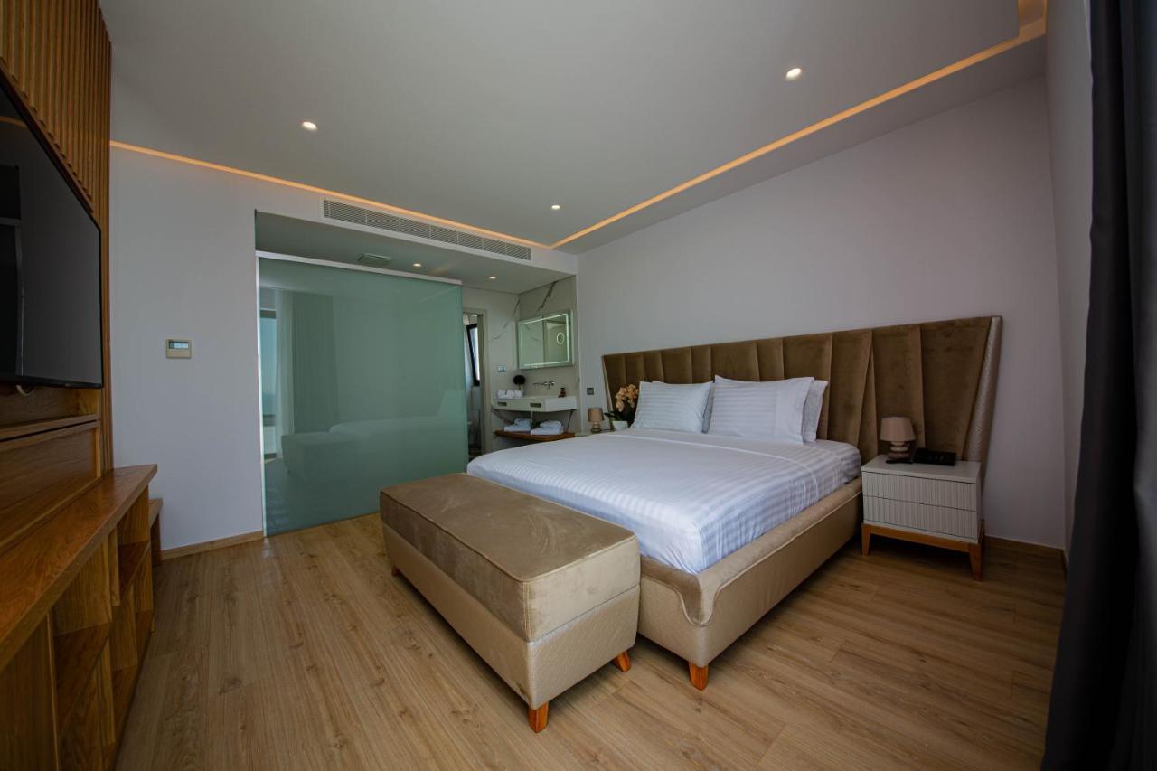 El Primero Hotel Sarande Bagian luar foto